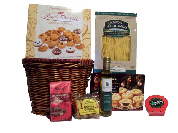 Kendal  Hamper